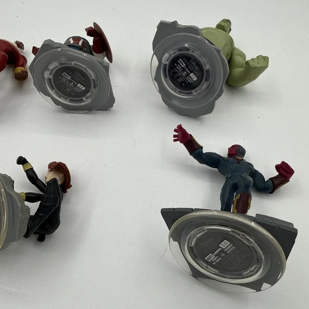 DISNEY INFINITY 2.0 & 3.0 Marvel Iron Man Hulk Lot of 6 Figures Avenger Untested